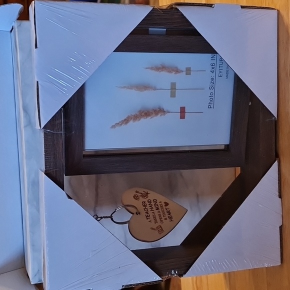 Photo frame 2 sides, NIB, 4x6 Teacher Heart, rotating NWOT Instructions - Picture 4 of 4